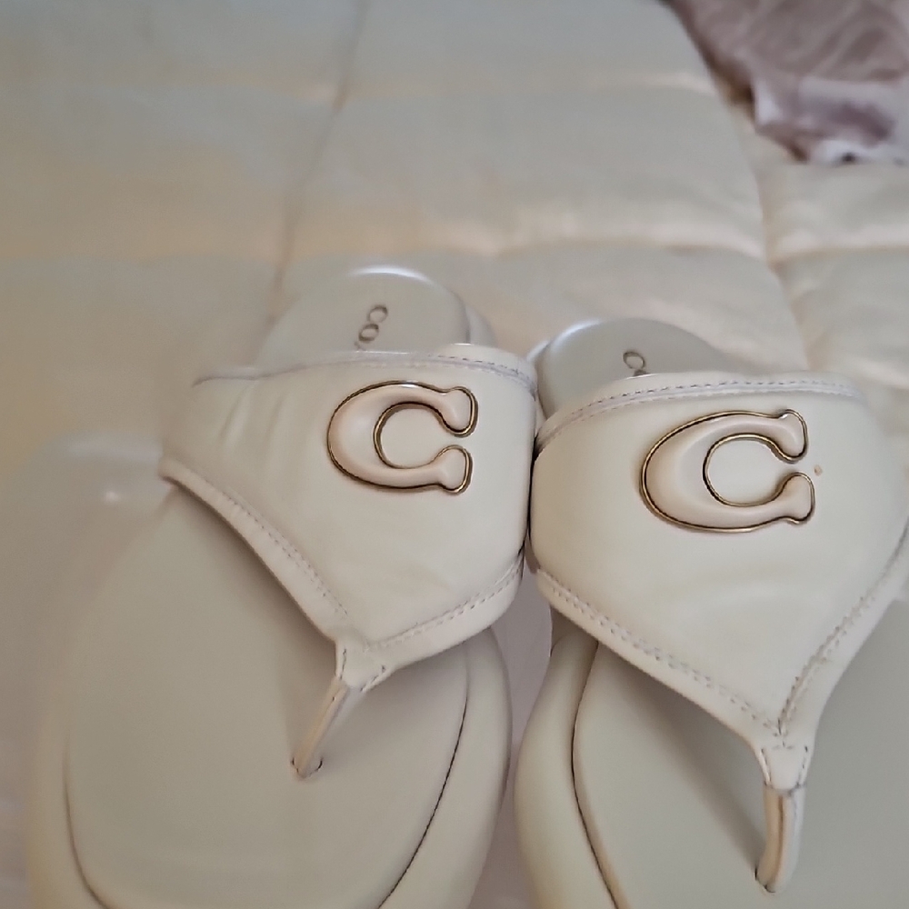 Coach Kids Cream Flip Flops